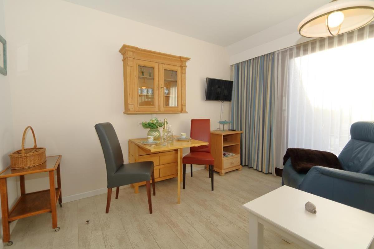 Apartamento Koehler Am Dorfteich Wenningstedt-Braderup Exterior foto